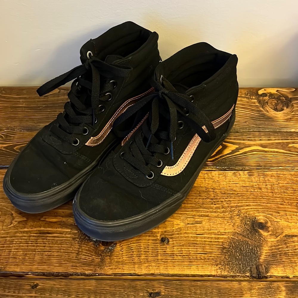 Black and rose gold vans